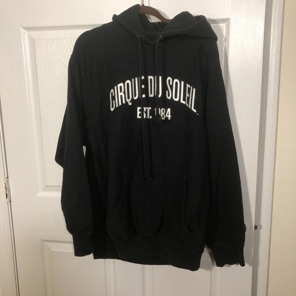 Cirque du Soleil men black hoodie with kagaroo pockets, XL